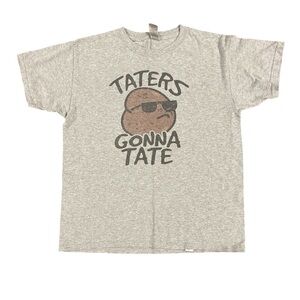 Gildan Gray Graphic T-Shirt